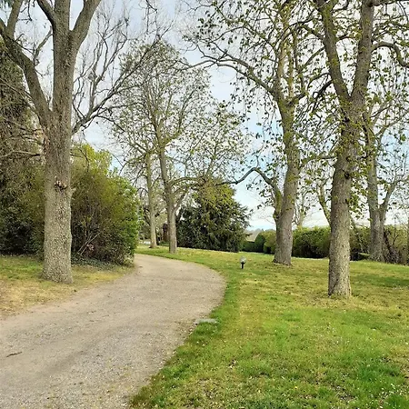 Domaine Du Perrier Couette-café Sainte-Agathe-la-Bouteresse