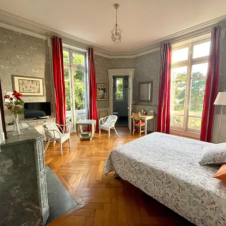 Domaine Du Perrier 3*
