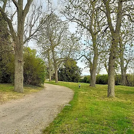 Domaine Du Perrier فندق مبيت وإفطار Sainte-Agathe-la-Bouteresse